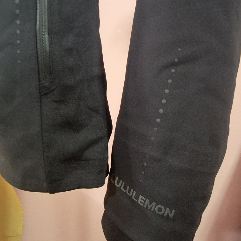 lululemon athletica Women's Utility Jacket in Black - Picture 8 of 12